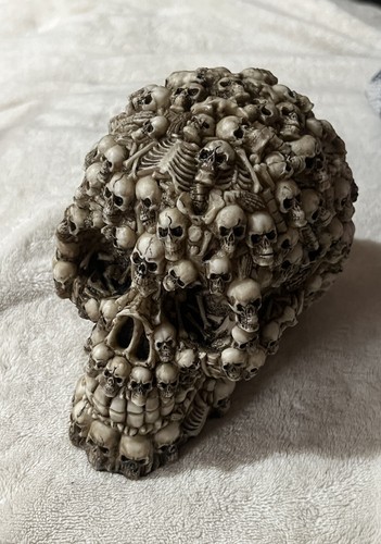 Latex mould gothic skull - latex,